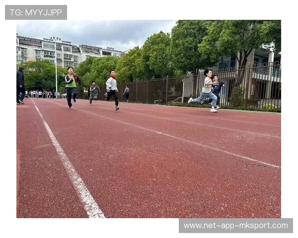 田径跳远心理准备：助跑失误如何在赛场被压制？